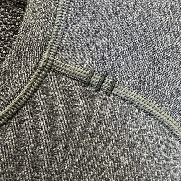 Lululemon XL Gray Men's Metal Vent Tech Athletic Workout T Shirt - Picture 3 of 11